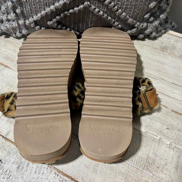 ❤️Koolabura by Uggs Furr-ah Cheetah Slides-Sz 11 - Picture 6 of 6